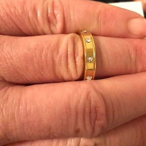 Covet ring